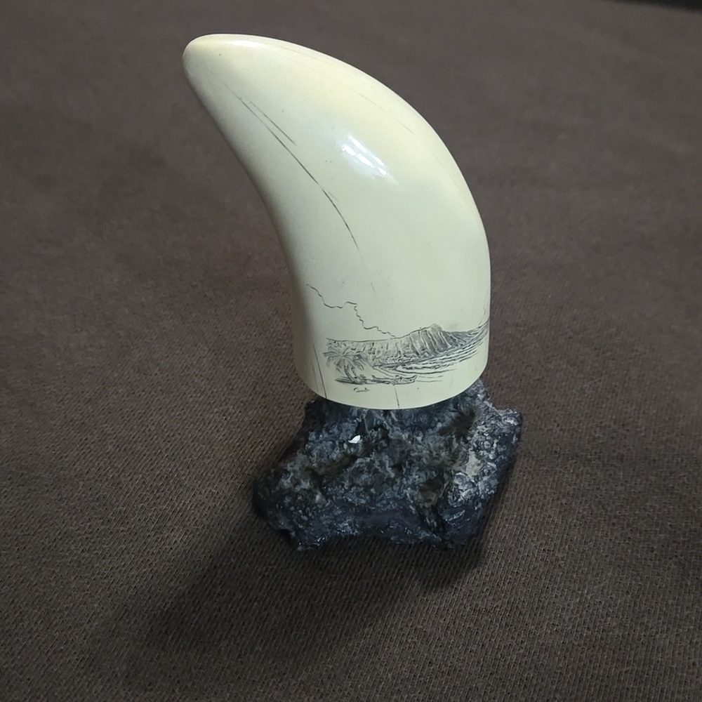 Faux Whale Tooth Scrimshaw Olde World Sailing Ship Replica - Picture 2 of 7